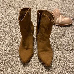 Just Fab Jessie James Decker booties